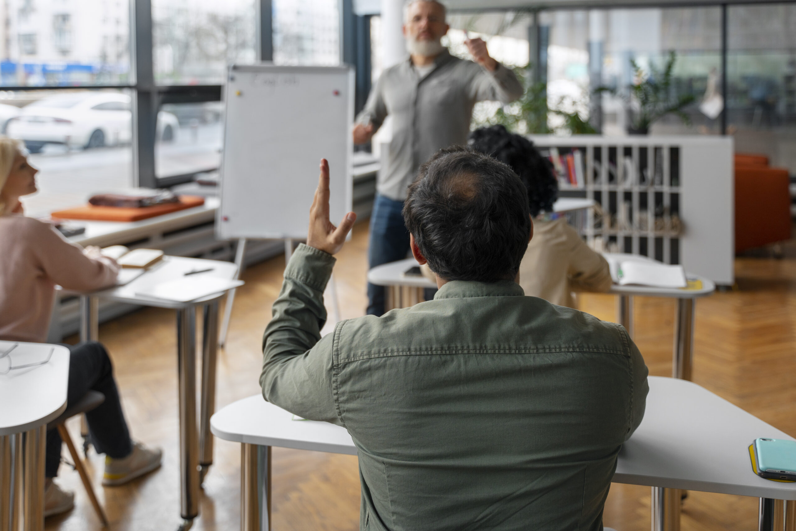 L'évaluation en fin de formation pour savoir si vos apprenants ont bien atteints les objectifs pédagogiques visés. Des évaluations formatives peuvent également être positionnées pendant la session pour entraîner l'apprenant